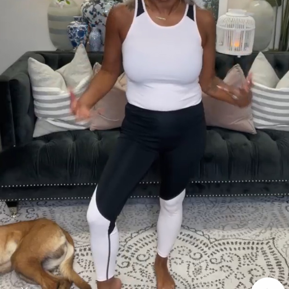 KIMBERLY Two piece leggings/top. Small